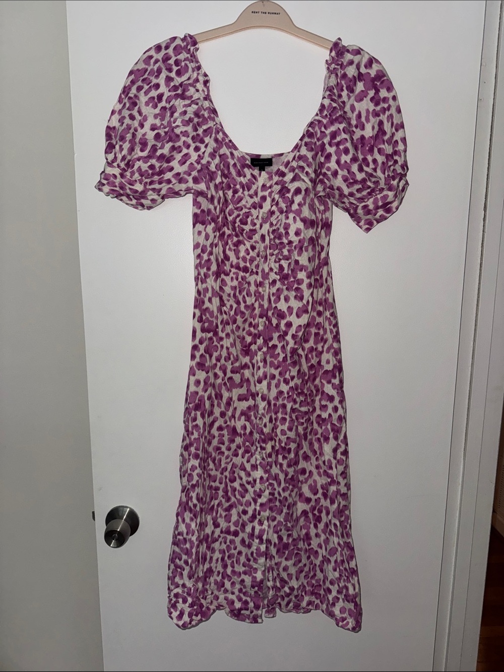 Who What Wear Womenโs Puff Sleeve Midi Dress in Purple Leopard Print